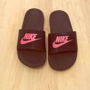 Woman's Nike slides
